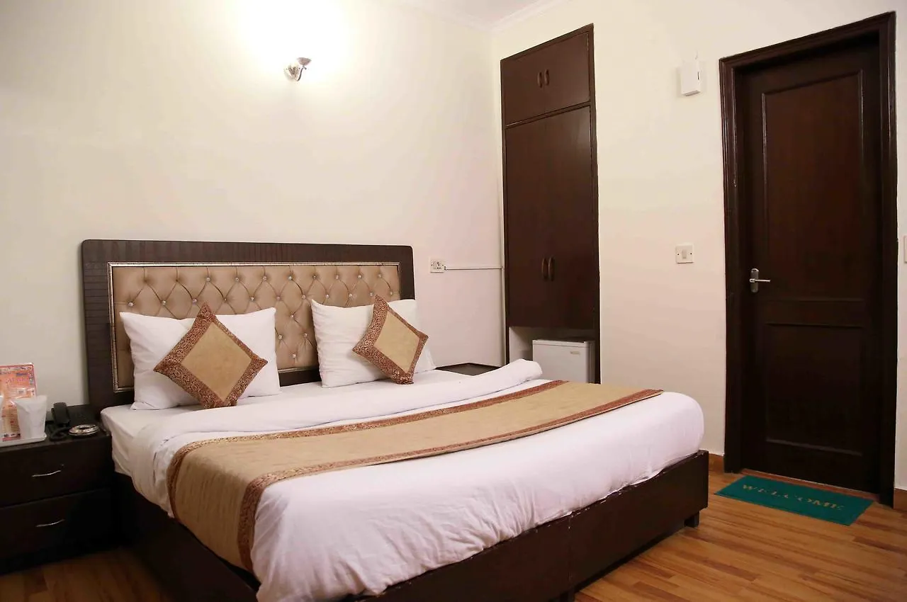 Alaska Hotel New Delhi